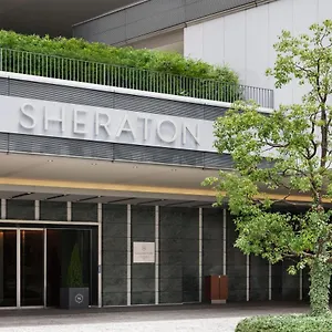 5* מלון Sheraton Grand